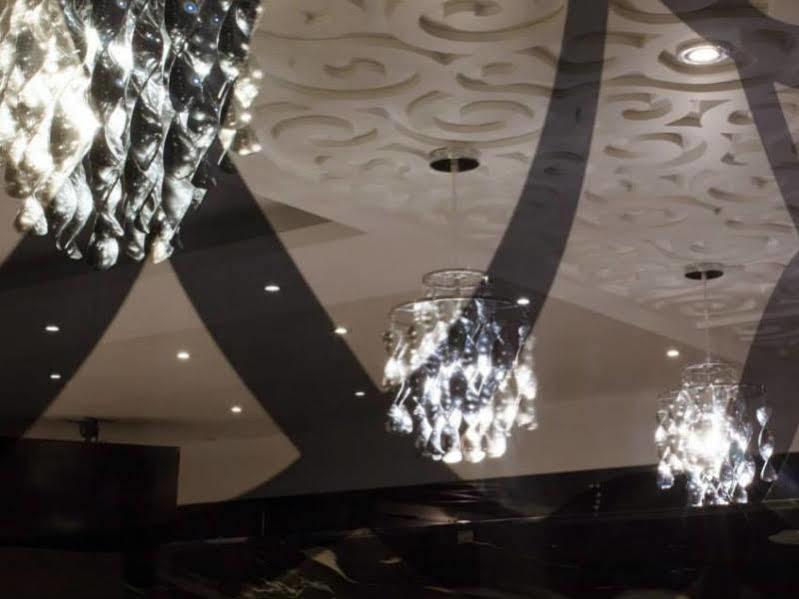 Lihan Hotel Taipei Bagian luar foto