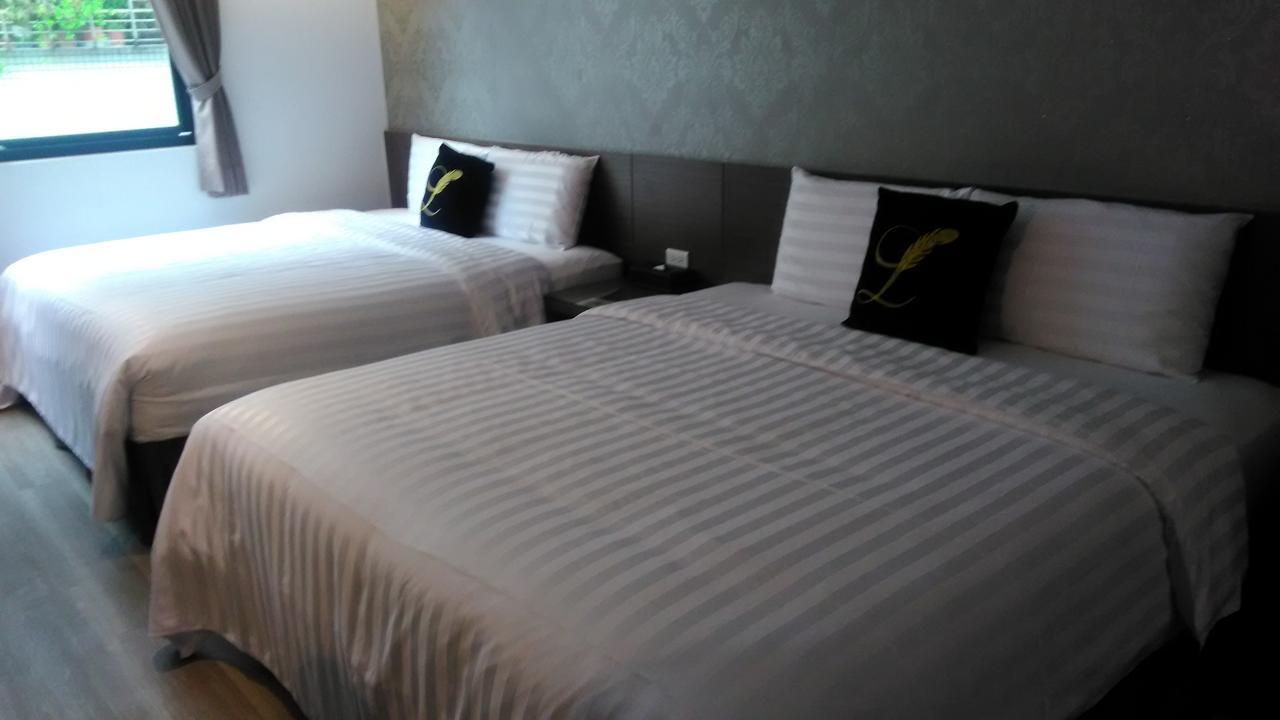 Lihan Hotel Taipei Bagian luar foto