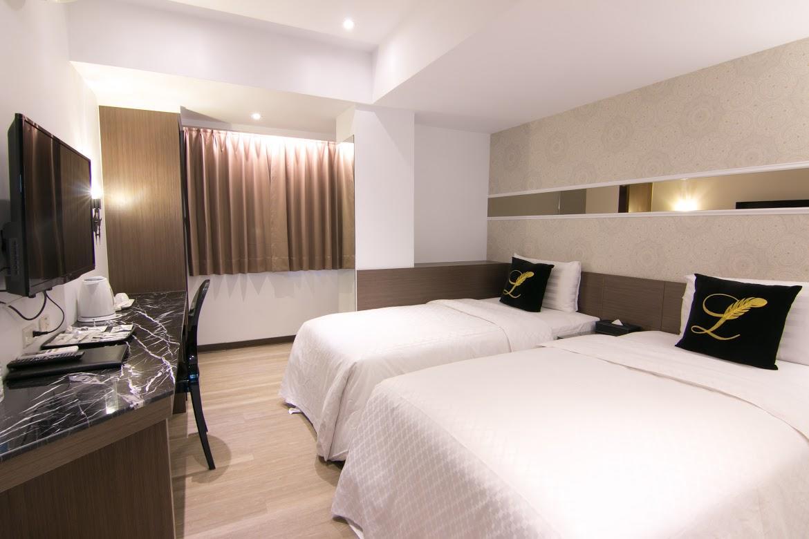 Lihan Hotel Taipei Bagian luar foto