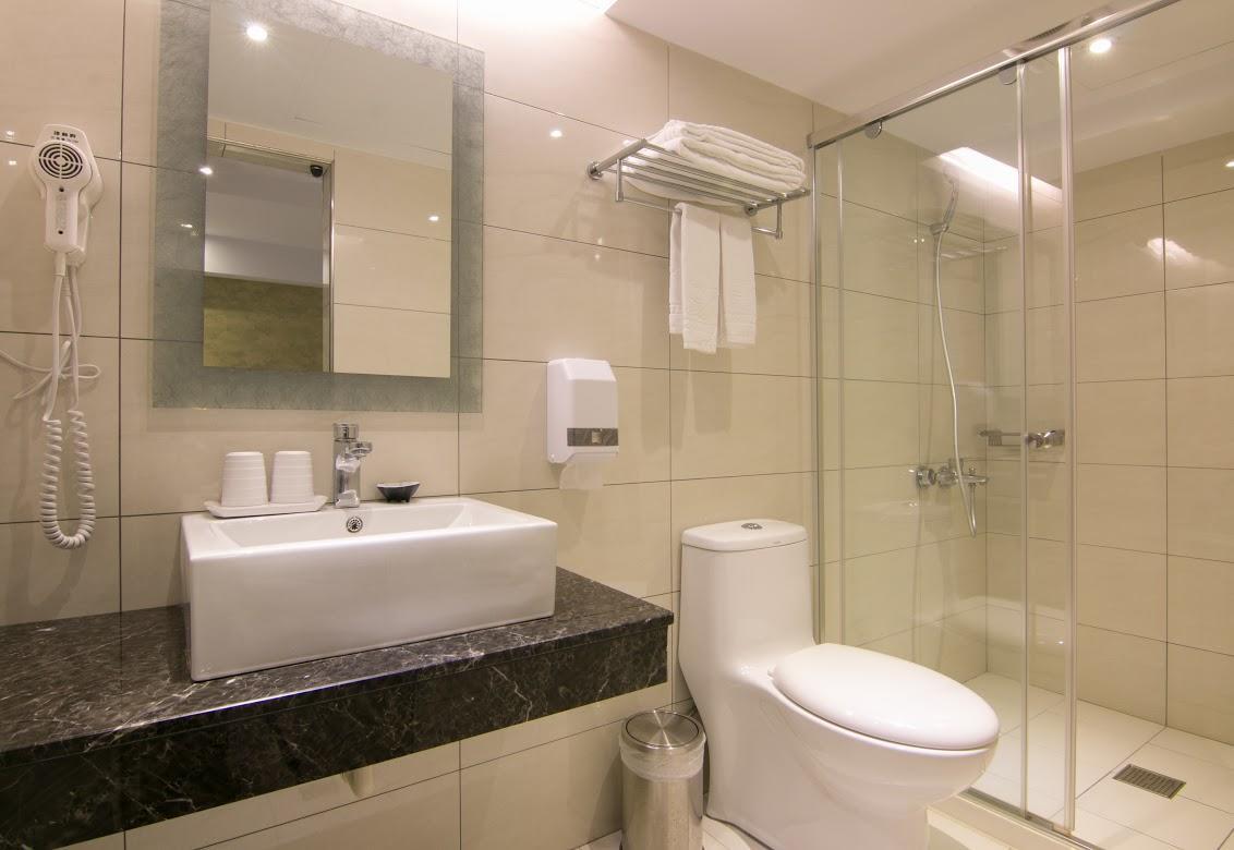 Lihan Hotel Taipei Bagian luar foto