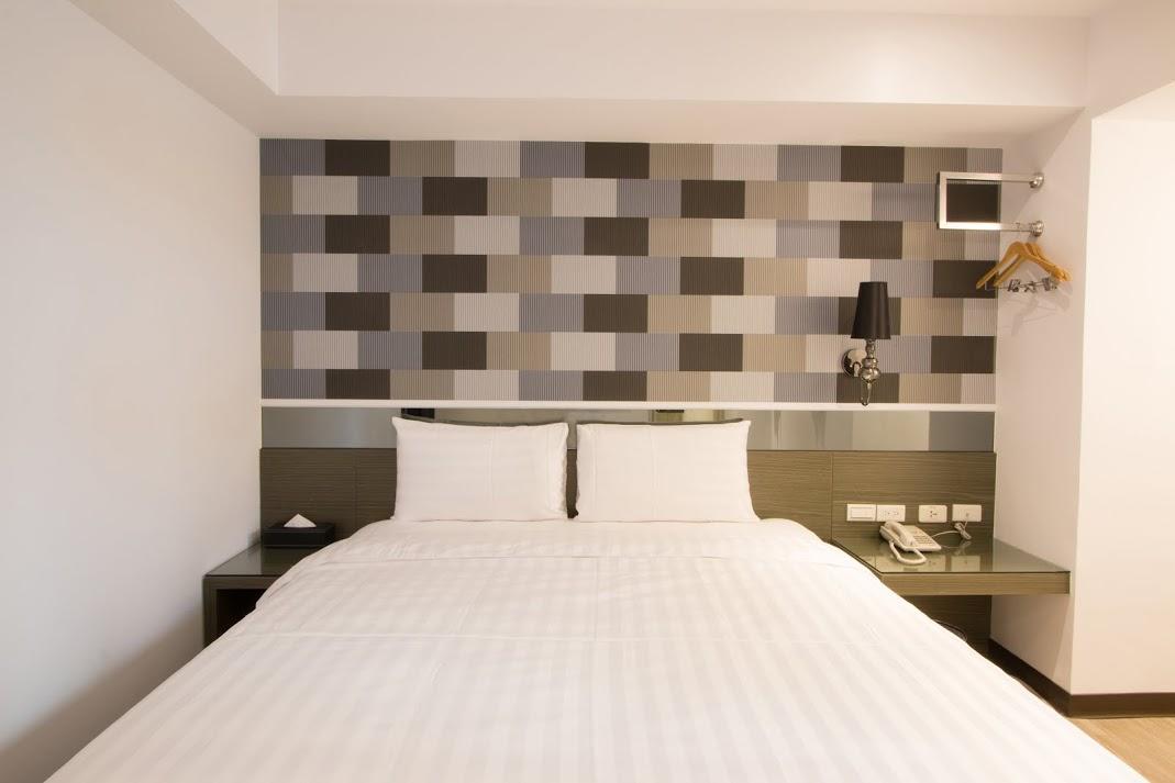 Lihan Hotel Taipei Bagian luar foto